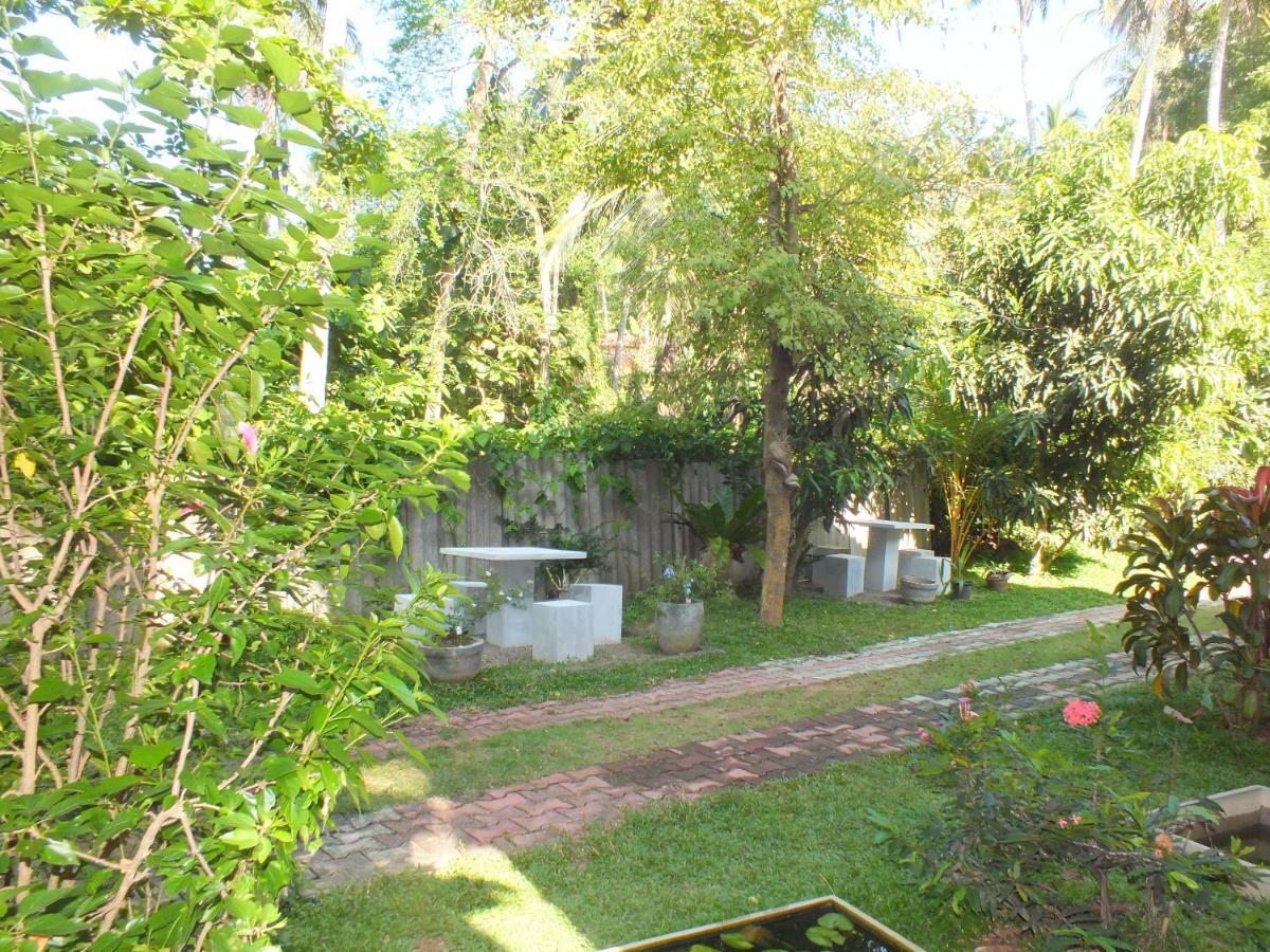 Abraham Beach House Tangalle Exterior photo